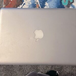 MacBook Pro 13-Inch